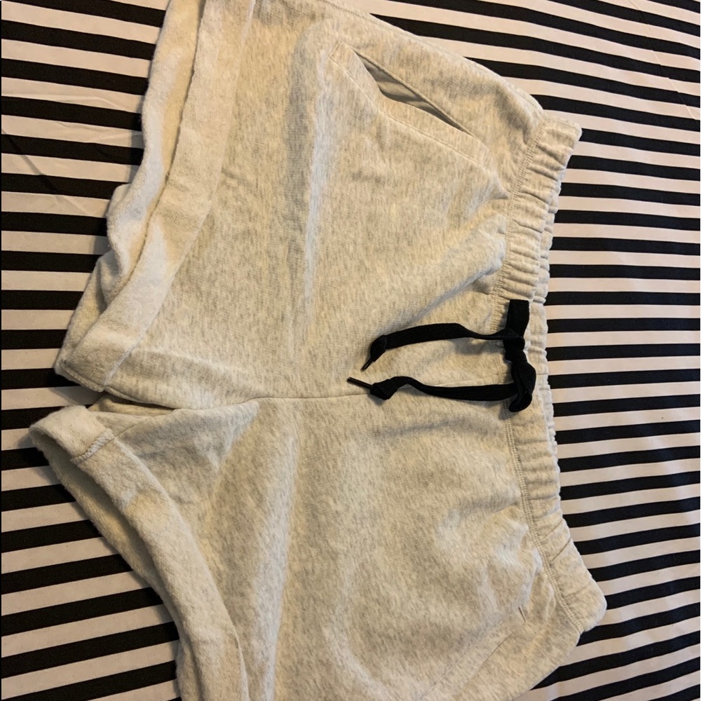 VS Pink Boyfriend Everyday Lounge Short